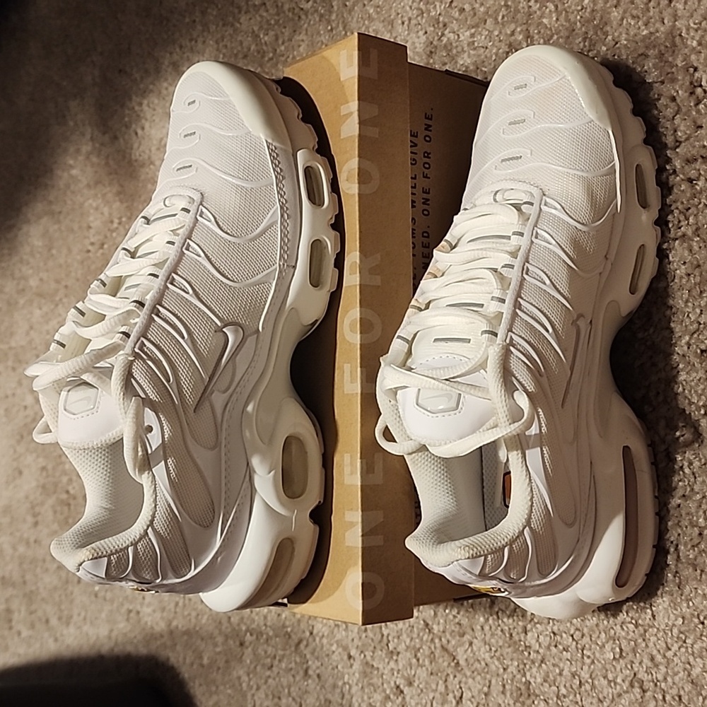 Nike Air Max Plus - All White